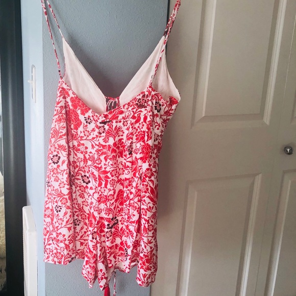 Romper - Picture 5 of 5